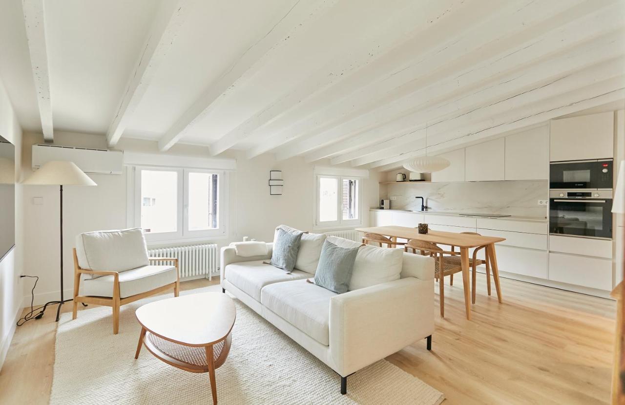 Balmoral By Basque Homes San Sebastian Exterior photo