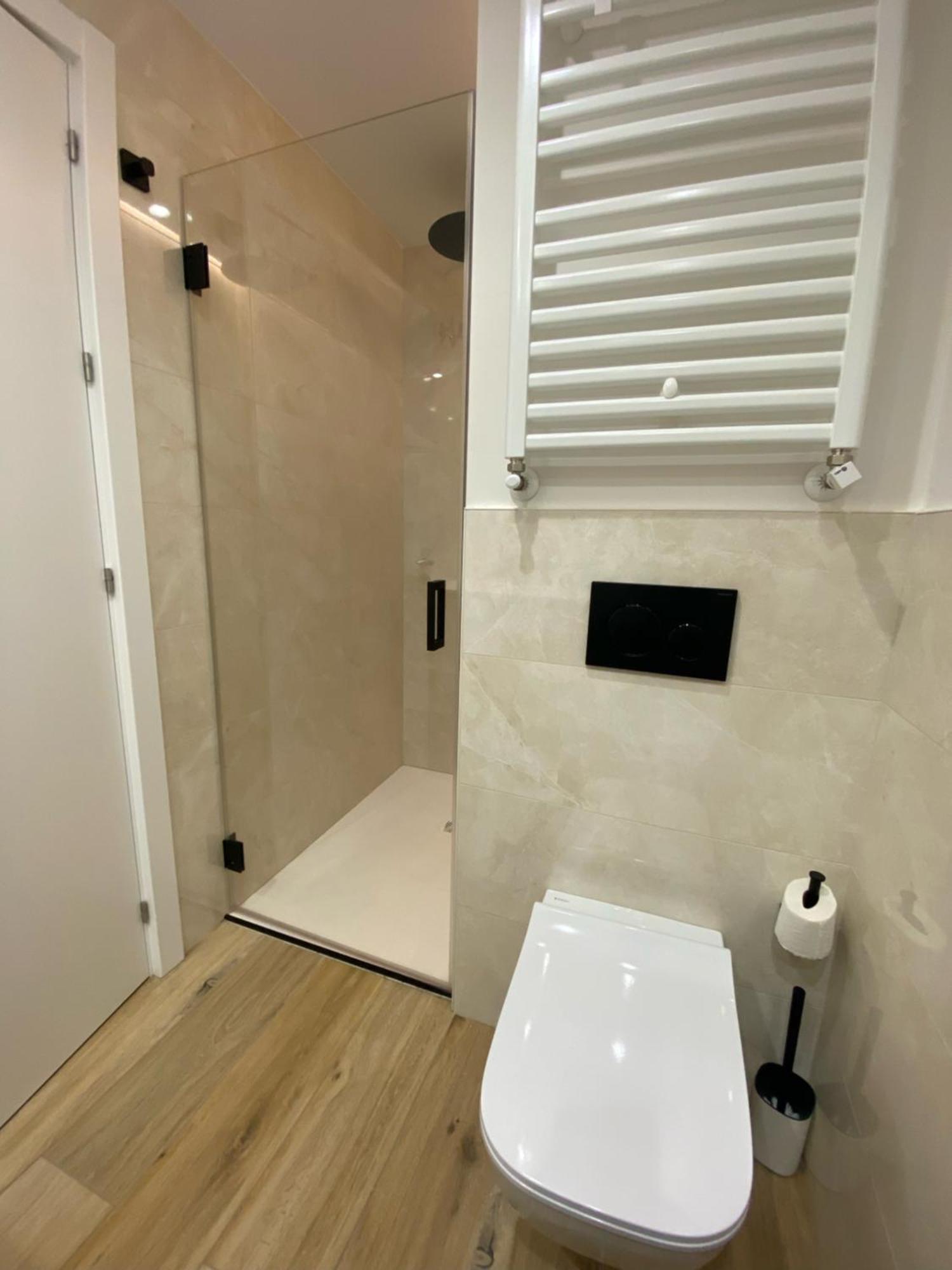 Balmoral By Basque Homes San Sebastian Exterior photo